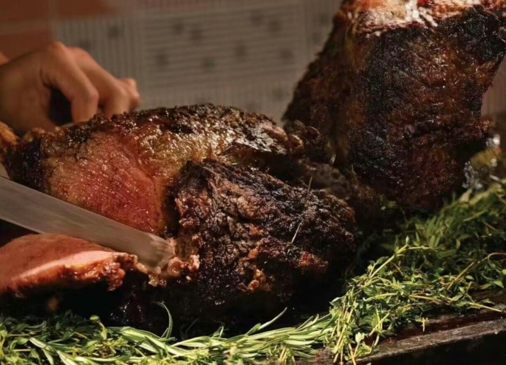 W Macau - Studio City: Family Dinner Buffet (2 Adults + 1 Child) + Legend Heros Park Game Points - Photo 1 of 11